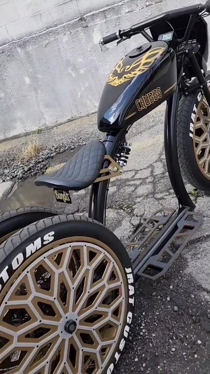 @Jrat Custom E-Bikes