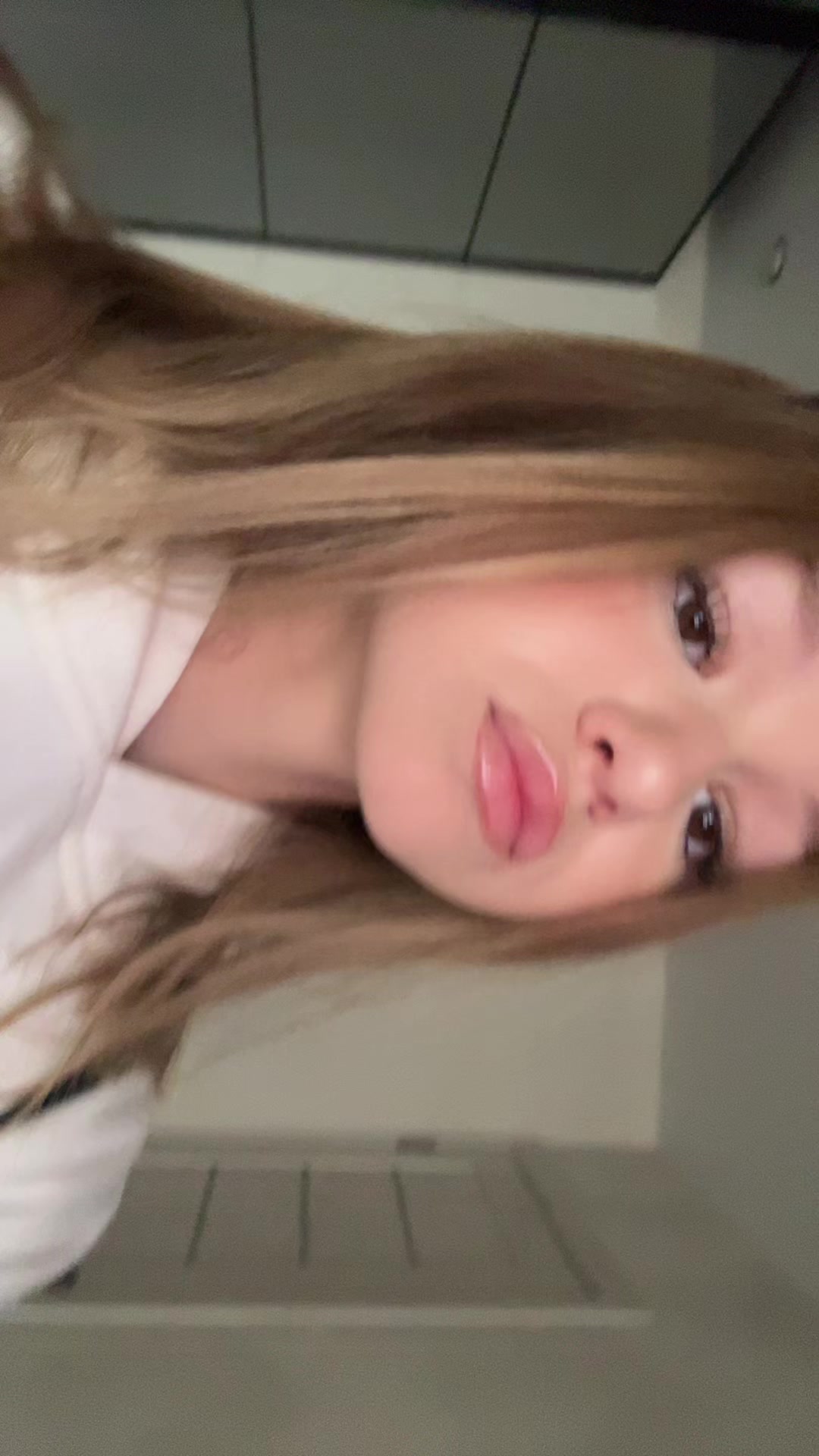 @алисон