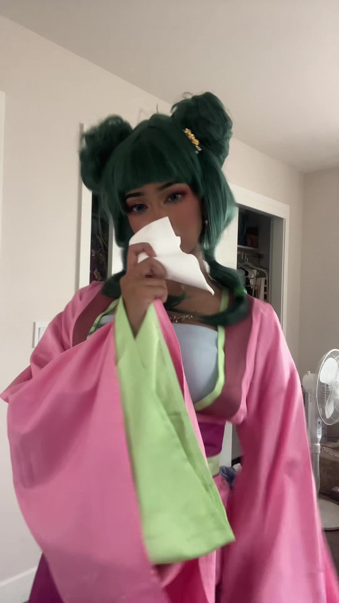 @aenushi