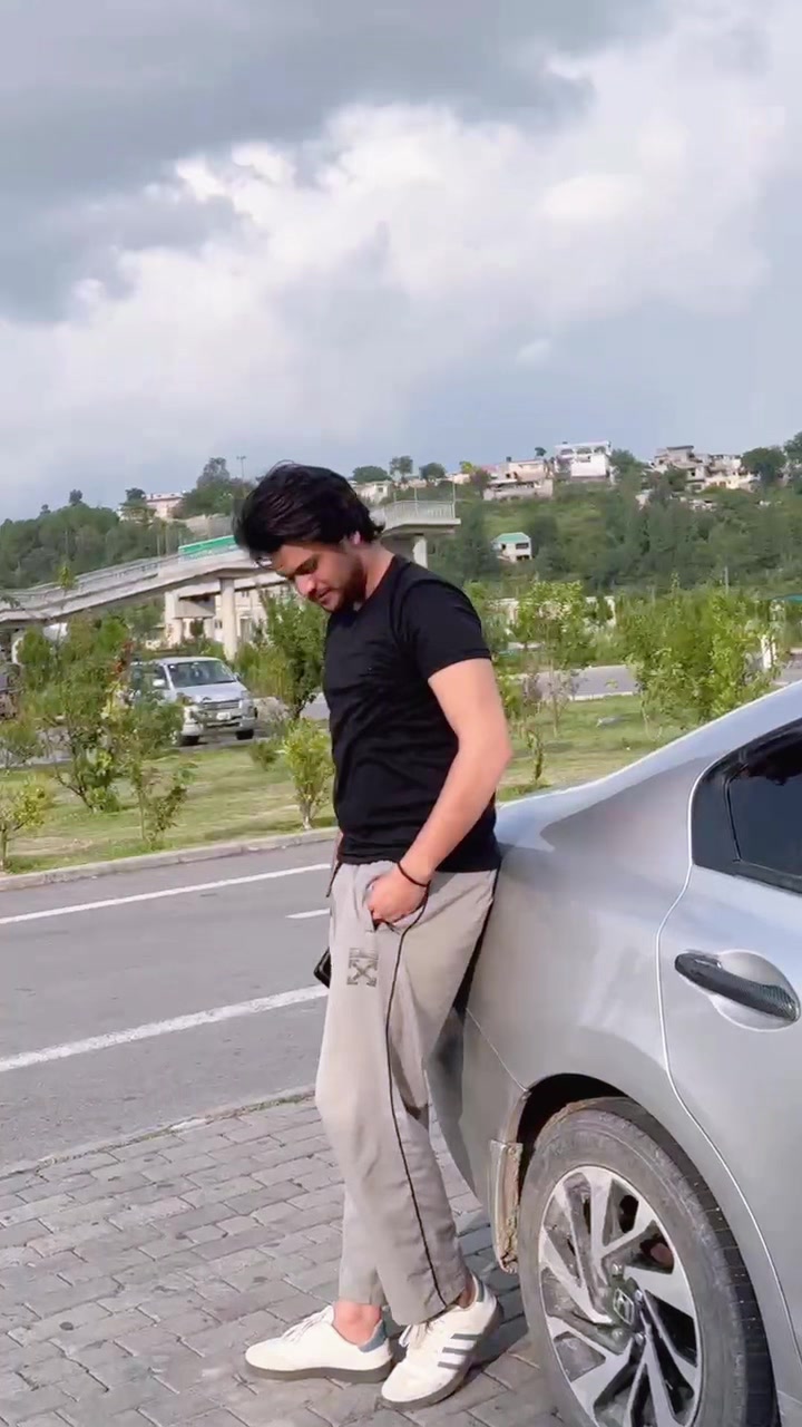 @Fardeen Khan ☠️