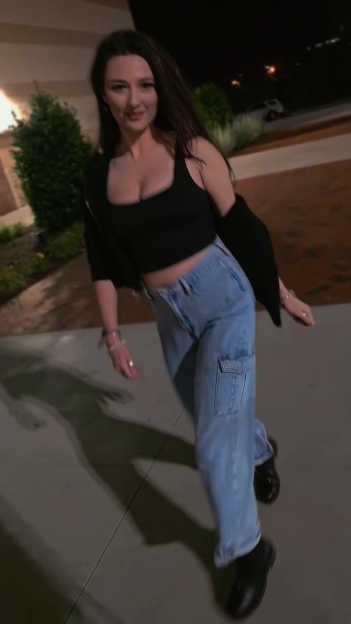 @debbie