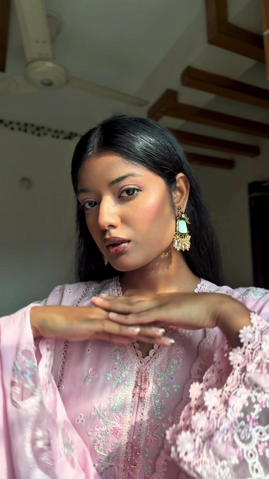 @Marjia Oni🇧🇩