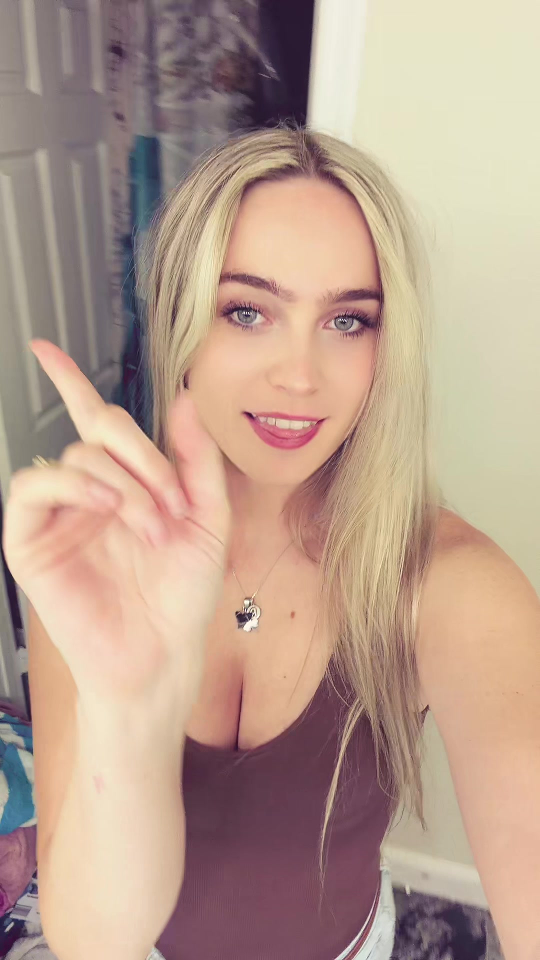 @riley burns :)