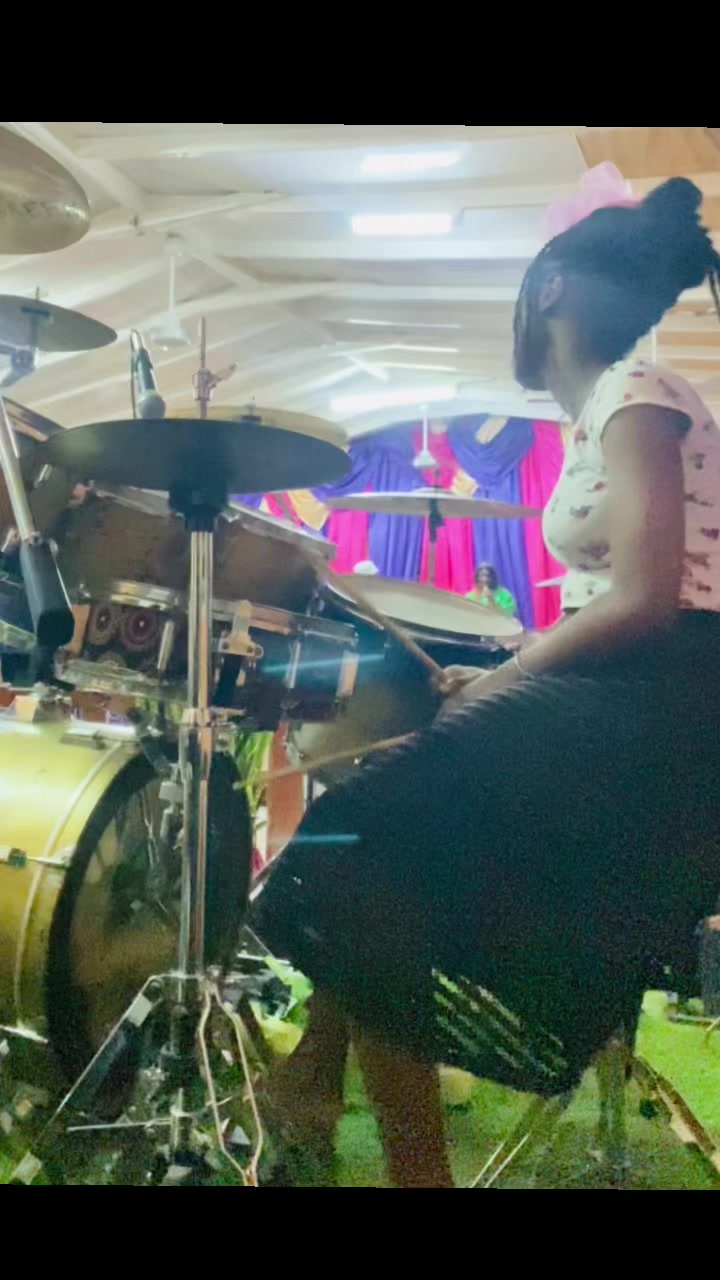 @talentedLiz🎤🥁👌🏾✍🏾