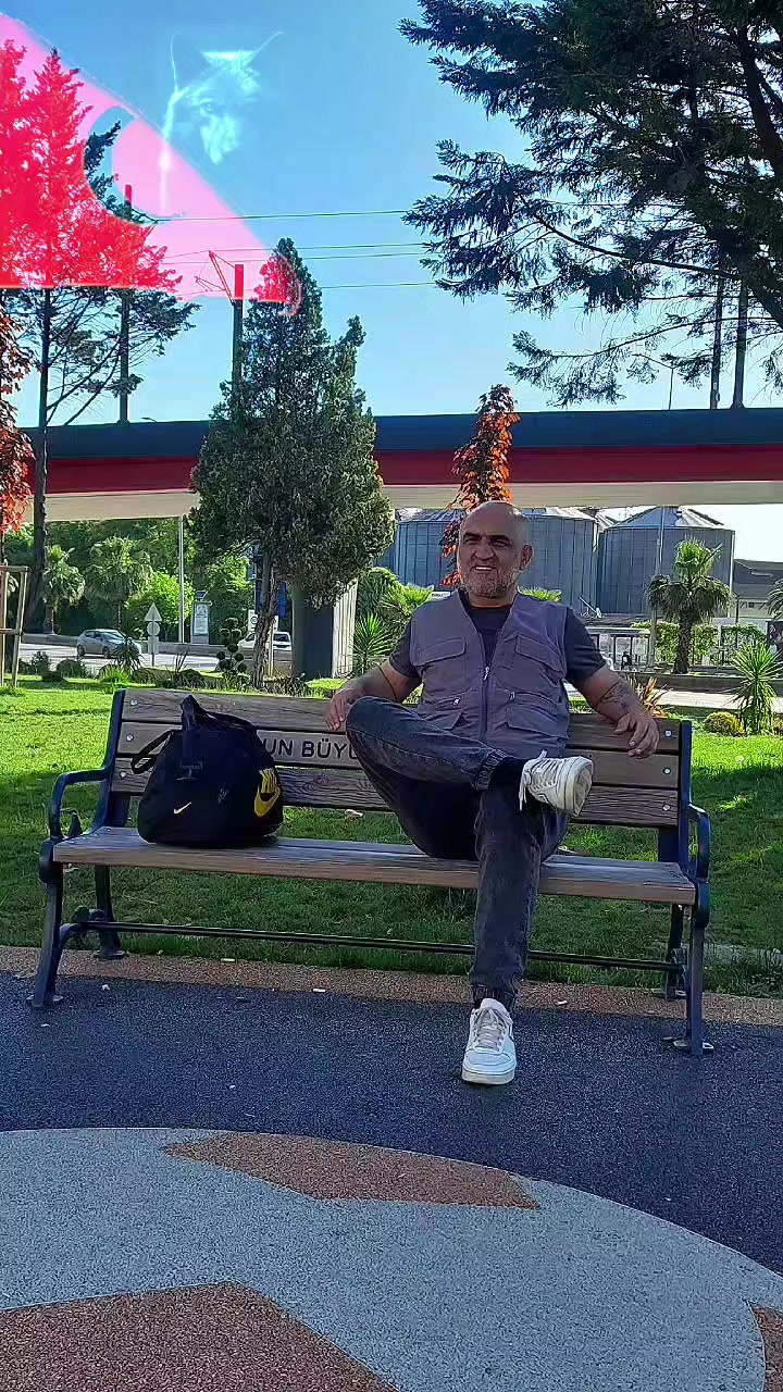 @🇹🇷🦈 Yavuz Ayık