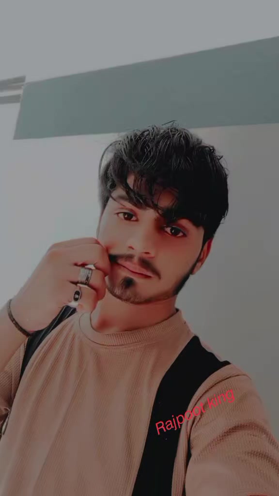@معصوم پرندہ ظالم شکاری🦜🐦🥷