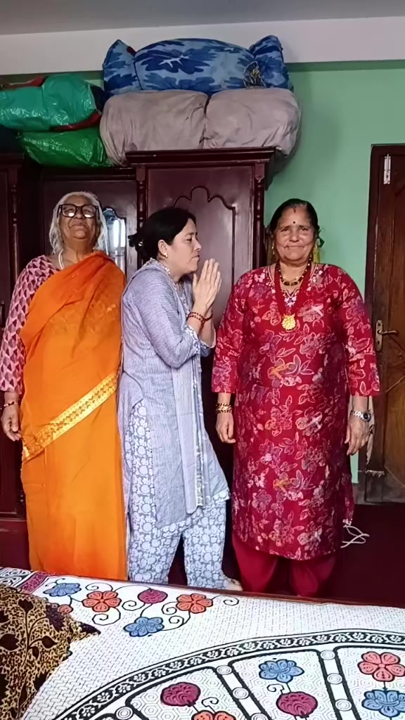 @काइली बुहारी