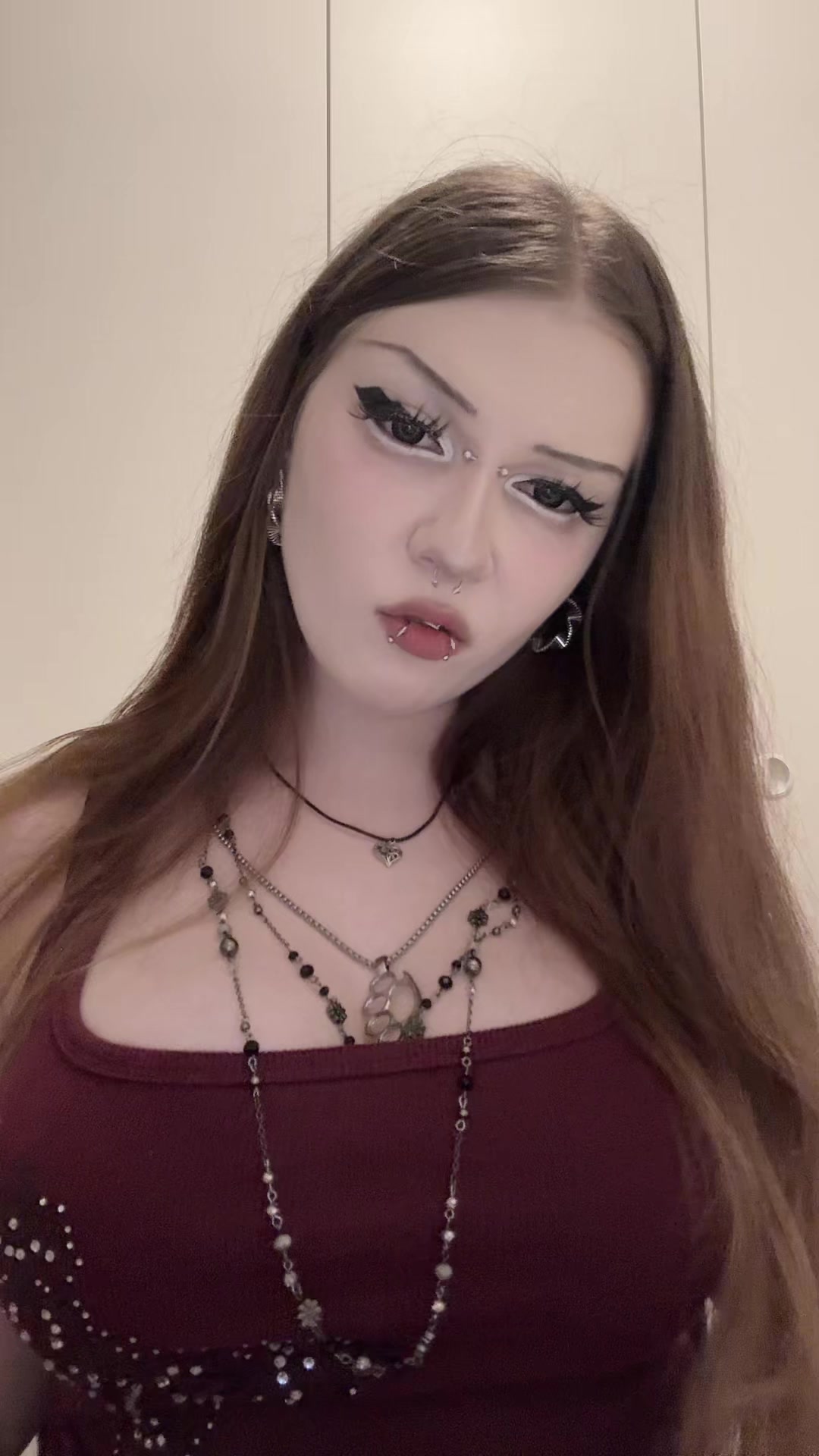 @лола <33
