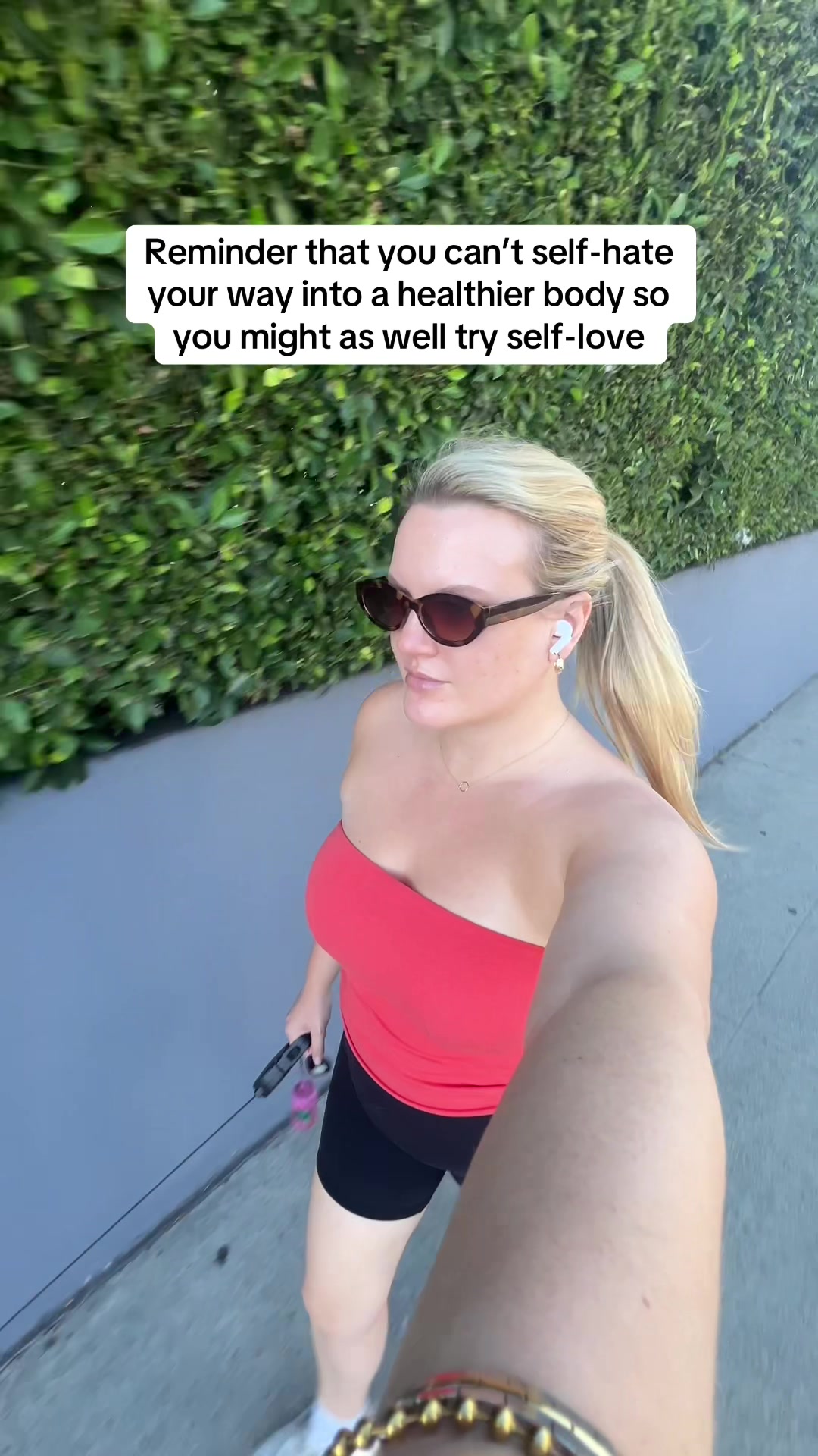 @hotgirlshavecancer
