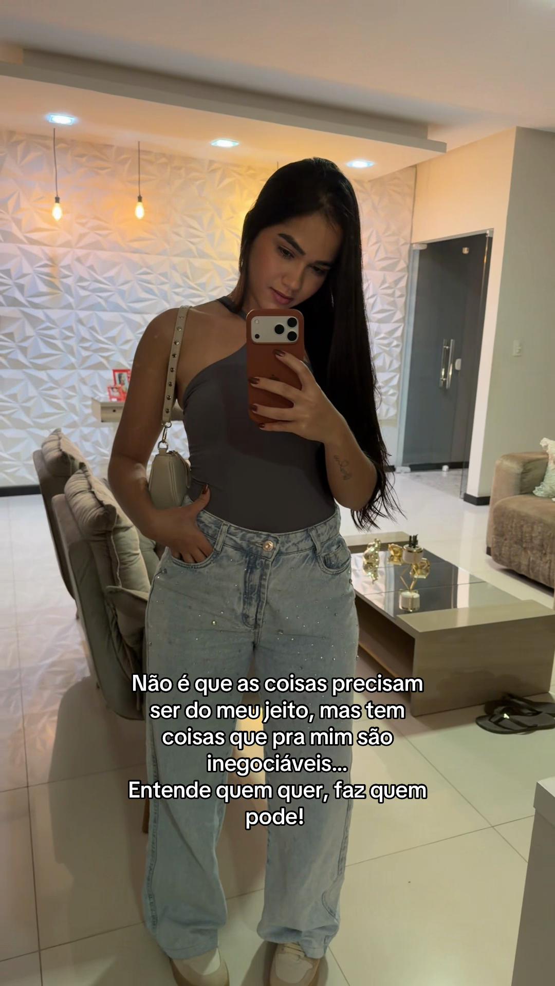 @Grasinha 👄