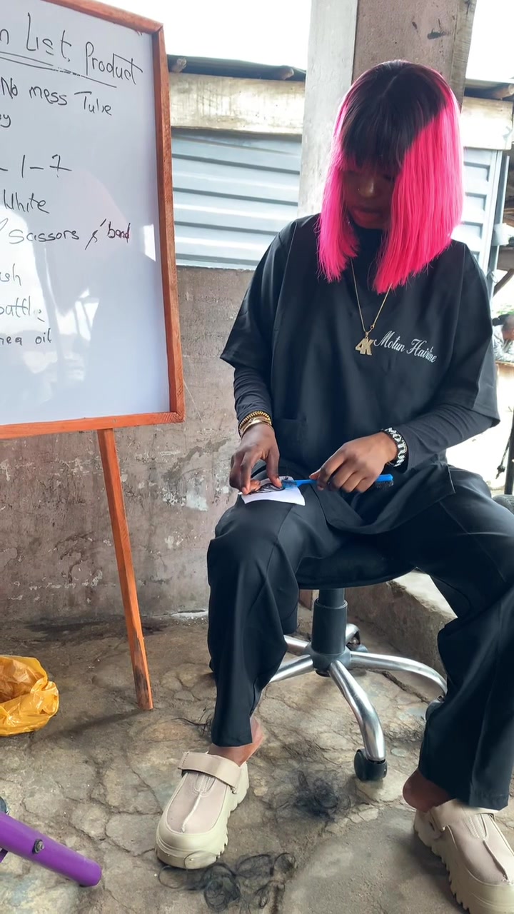 @BEST HAIR STYLIST IN ERUWA🤭🫂