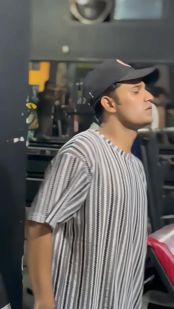 @👕𝕃𝕒𝕕𝕕𝕚_𝕊𝕥𝕦𝕕𝕚𝕠👖