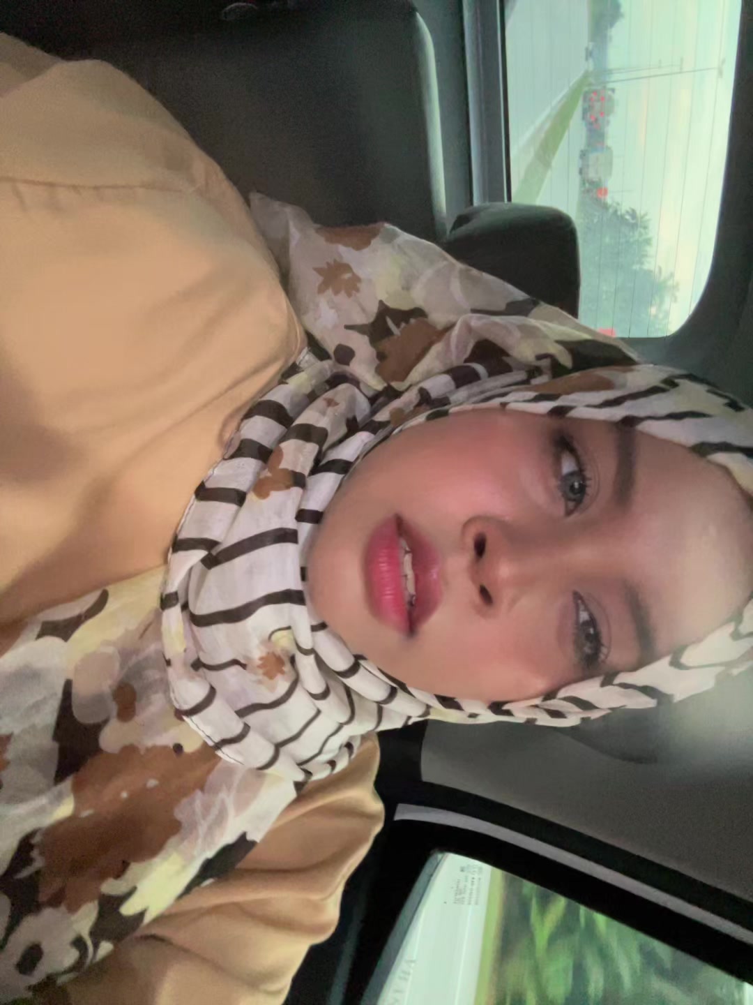 @adi👠a