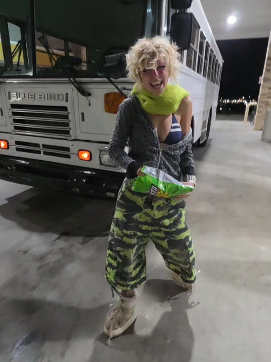 @BusandBunny
