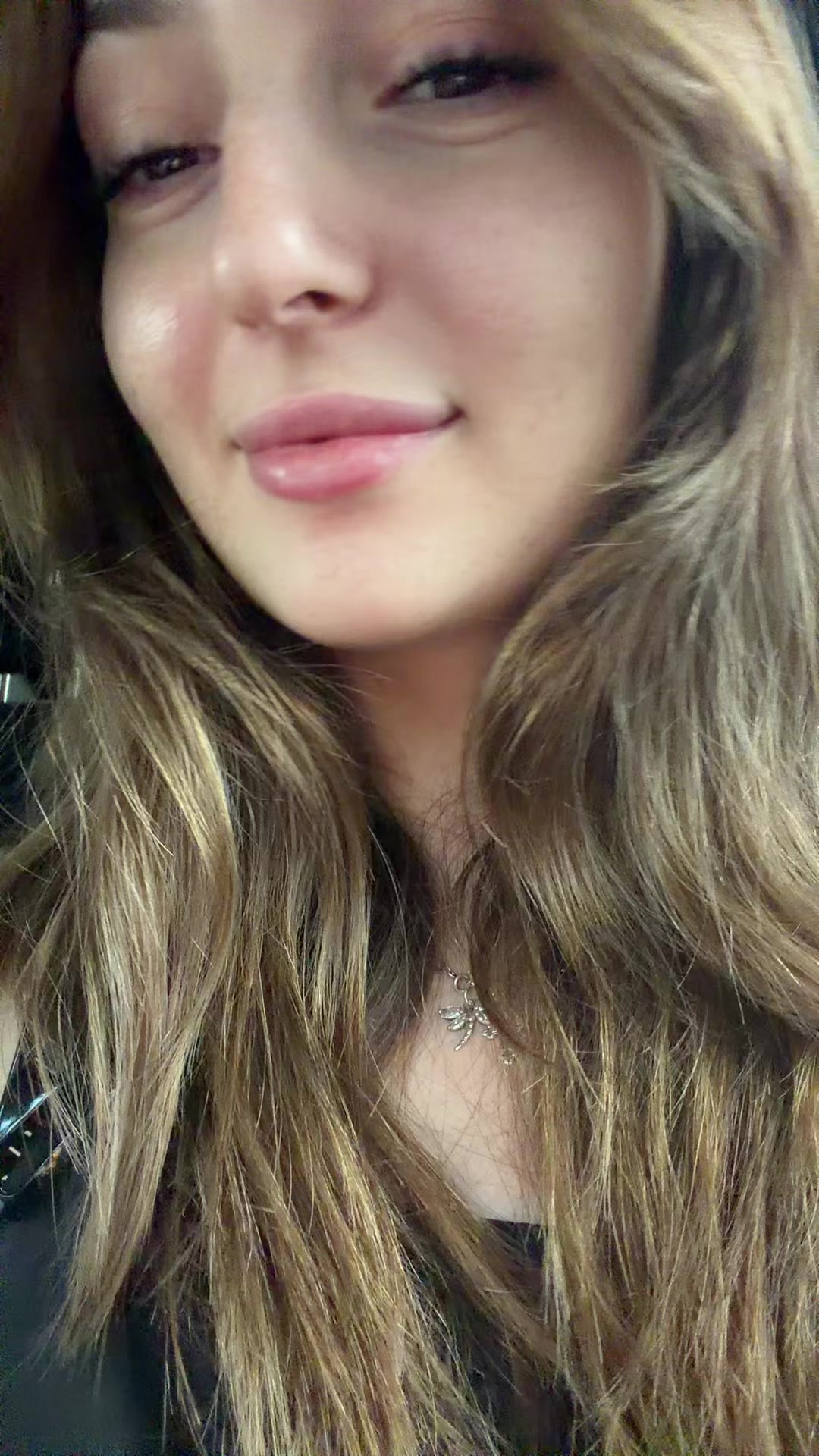@лиза