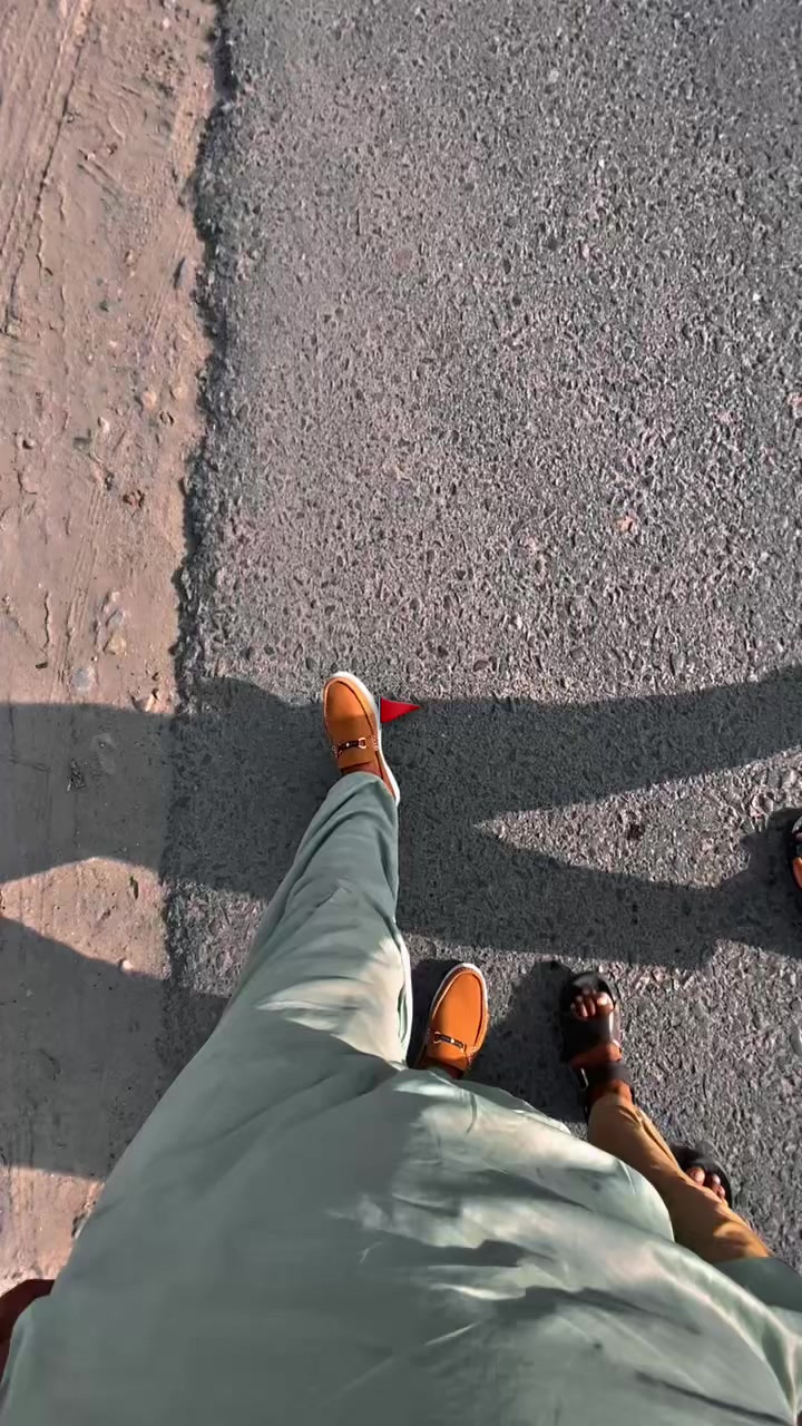 @ʟɪꜰᴇ_ᴏꜰ_ꜱʜᴀᴍɪɪ🥂🚩