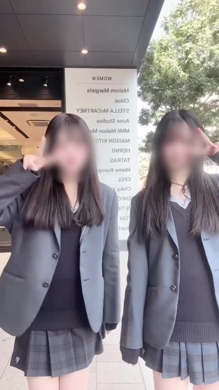 @璃