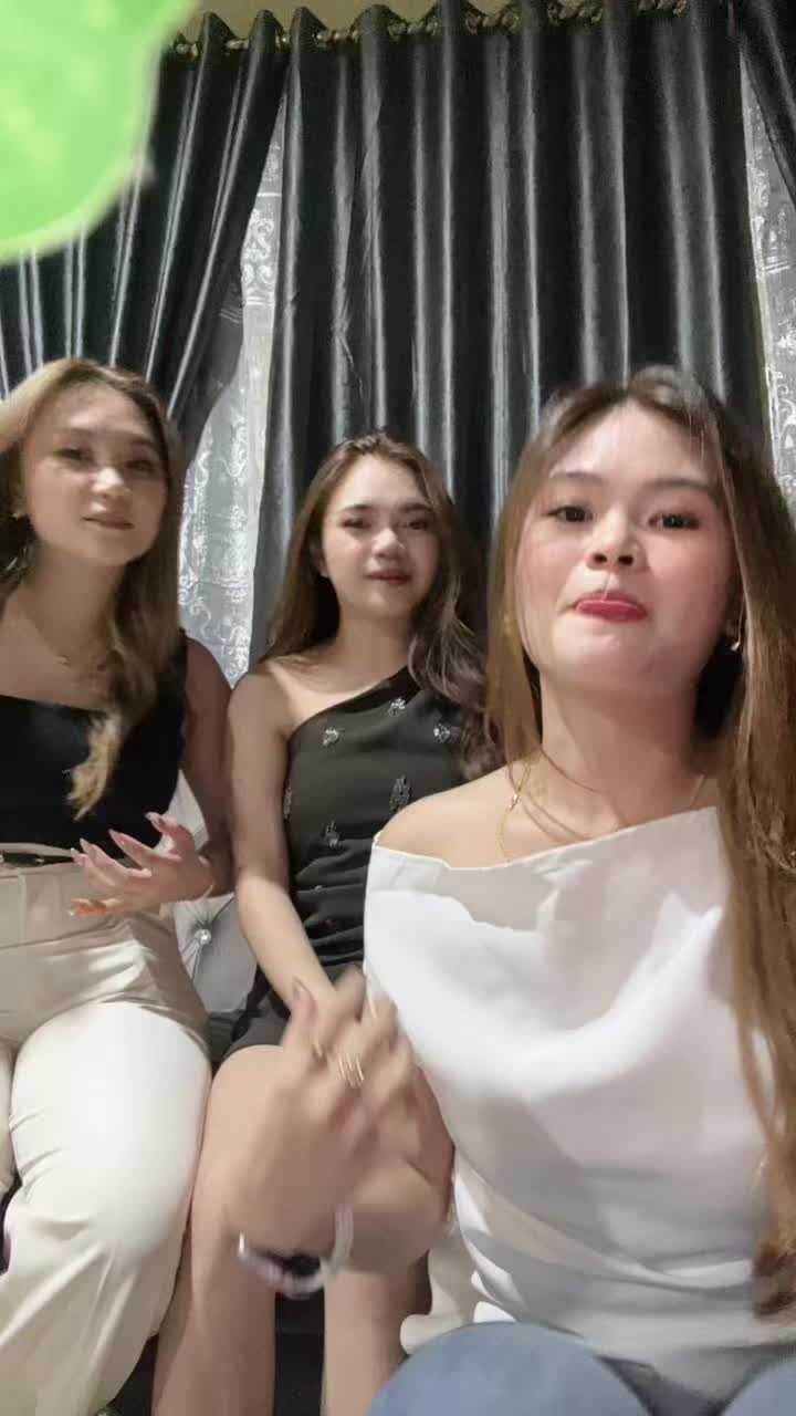 @kellssiaa