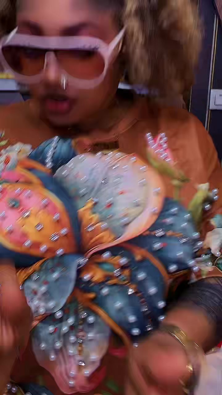 @ARIKEADEOWO