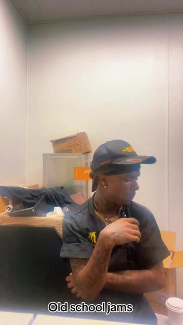 @iAmDee 🪬