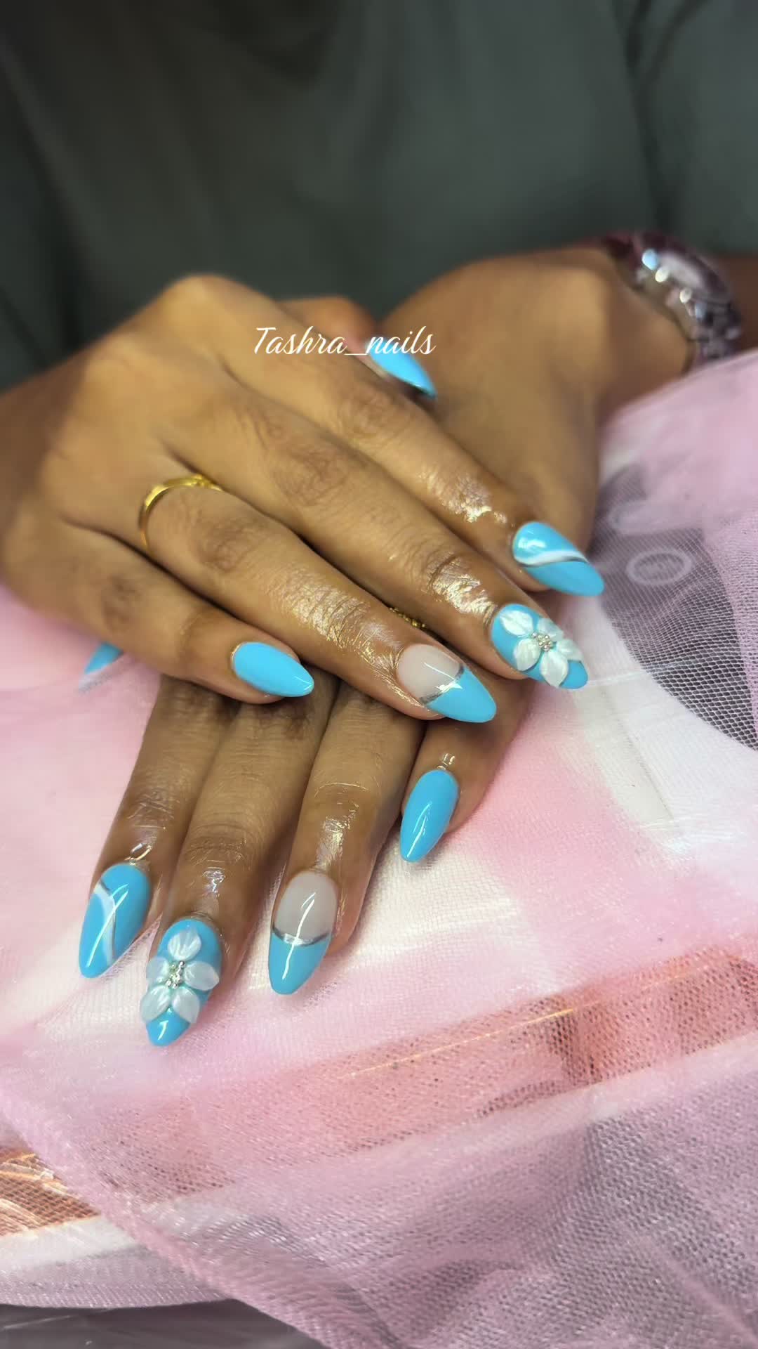 @tashra_nails