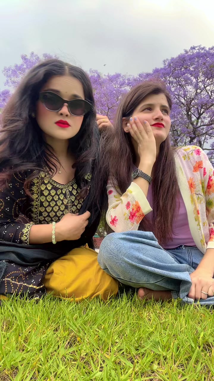@Aakriti Neupane (सुन्दरि)