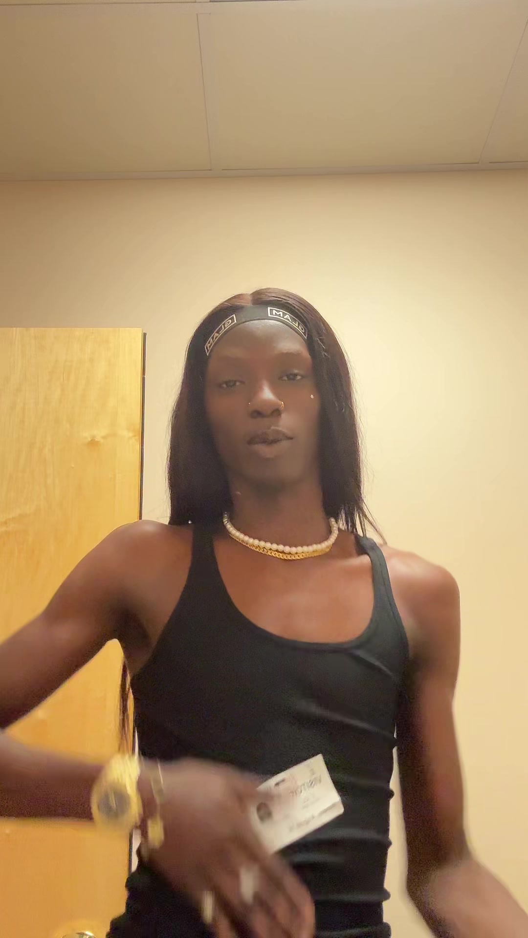 @prettyxhandsome25