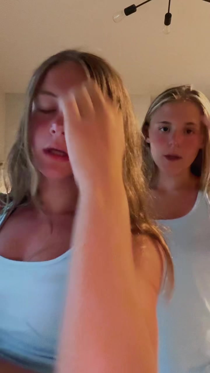 @LaFamilia
