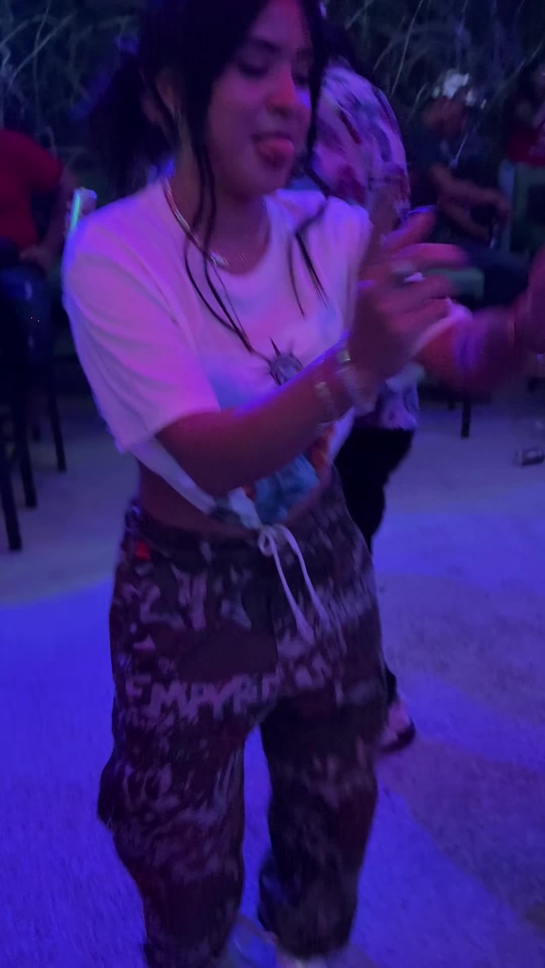 @๐๐๐๐๐๐๐๐๐๐๐ ๐ค