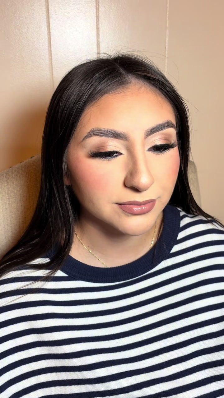 @leslie | beginner MUA
