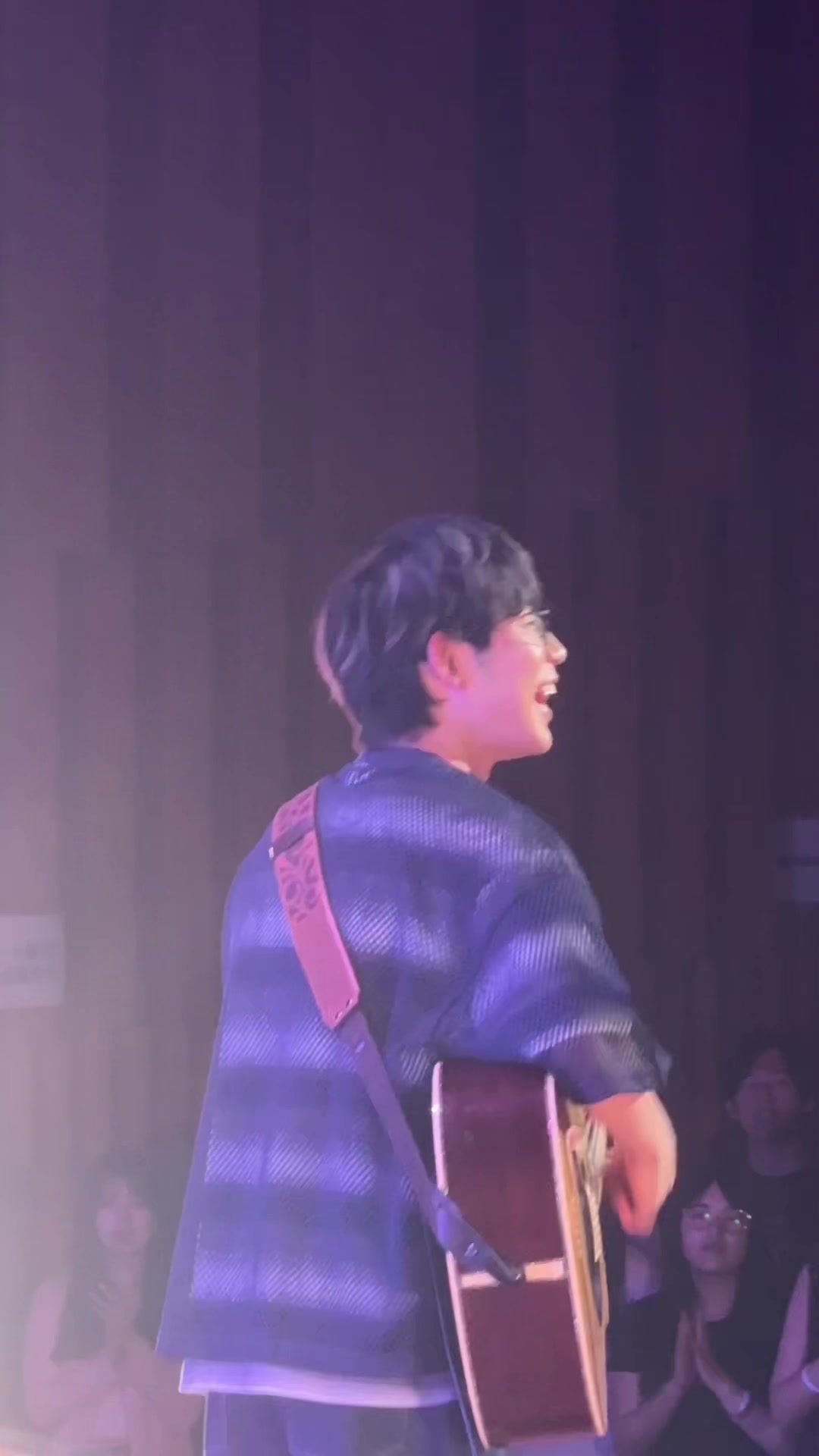 @川崎鷹也