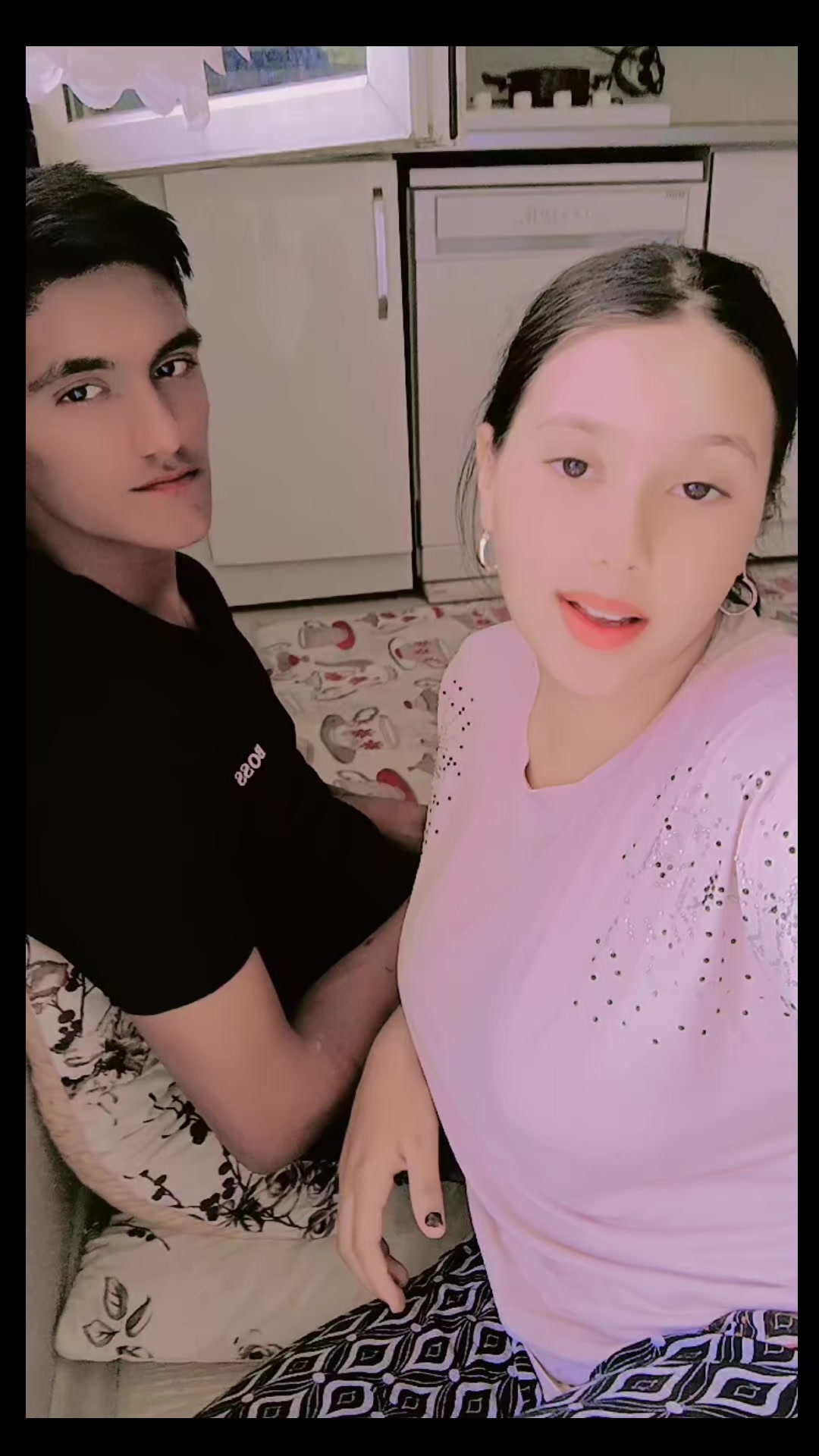 @Tüliniz geldi 👋