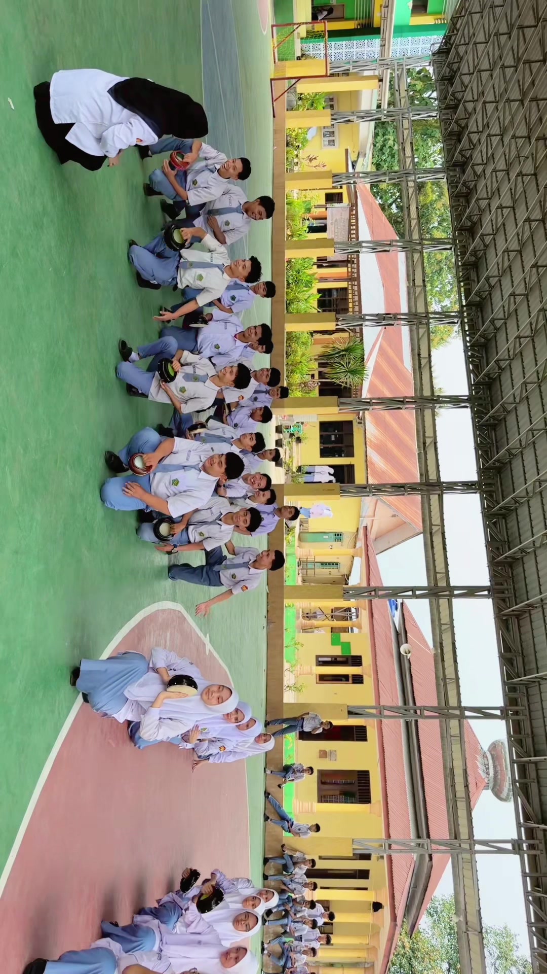 @Meiliza Hijratti S.Pd