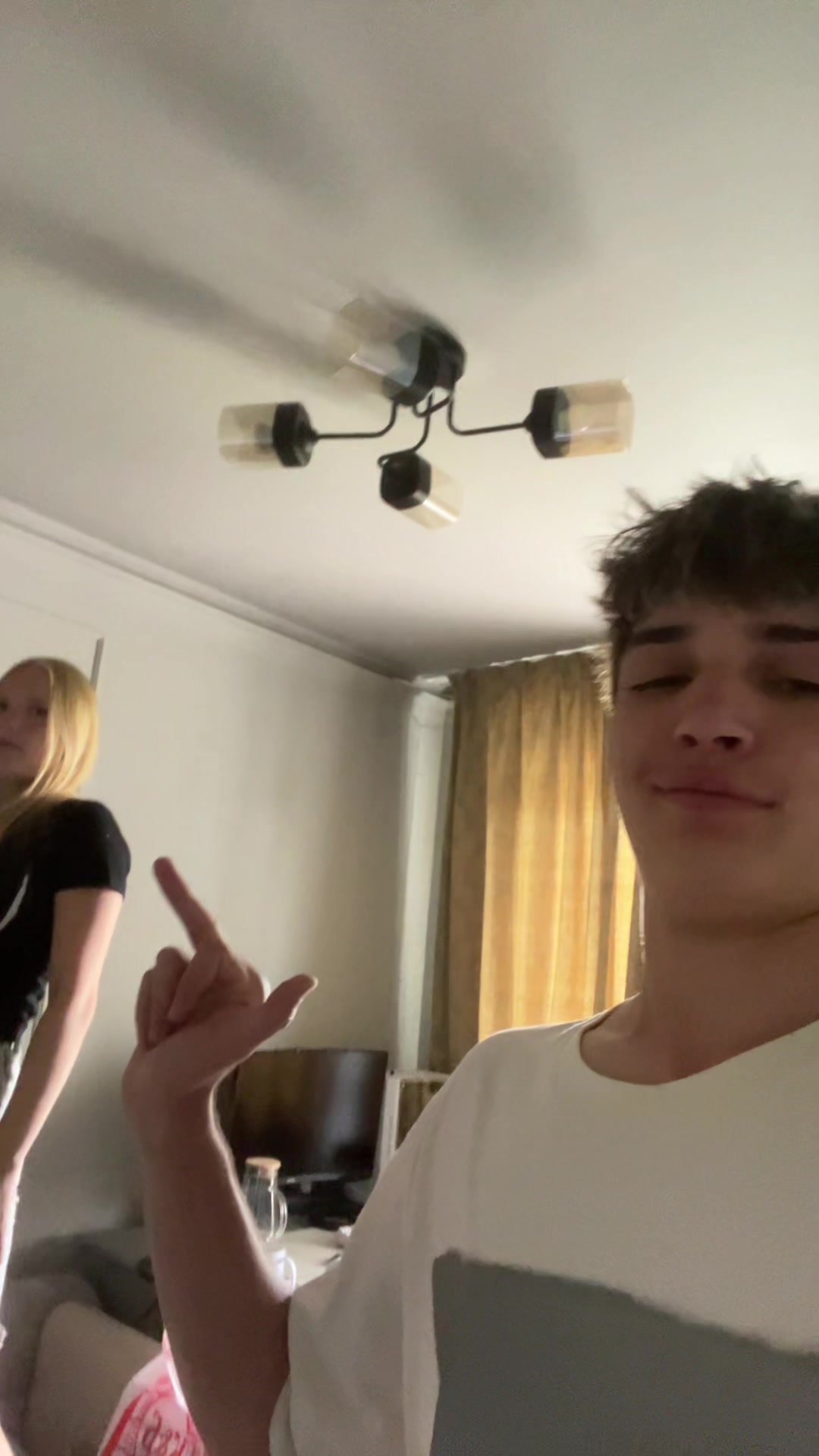 @autogr33d