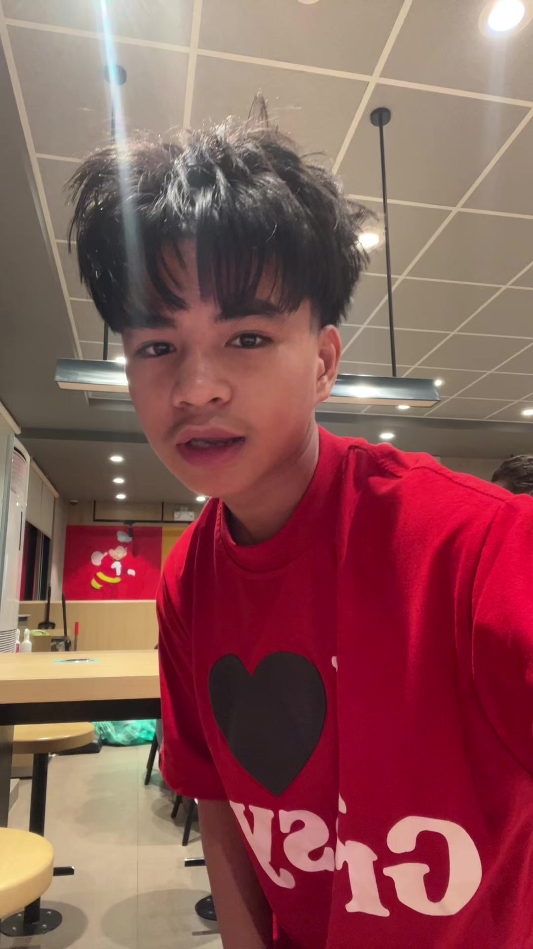 @Kevxv_xv