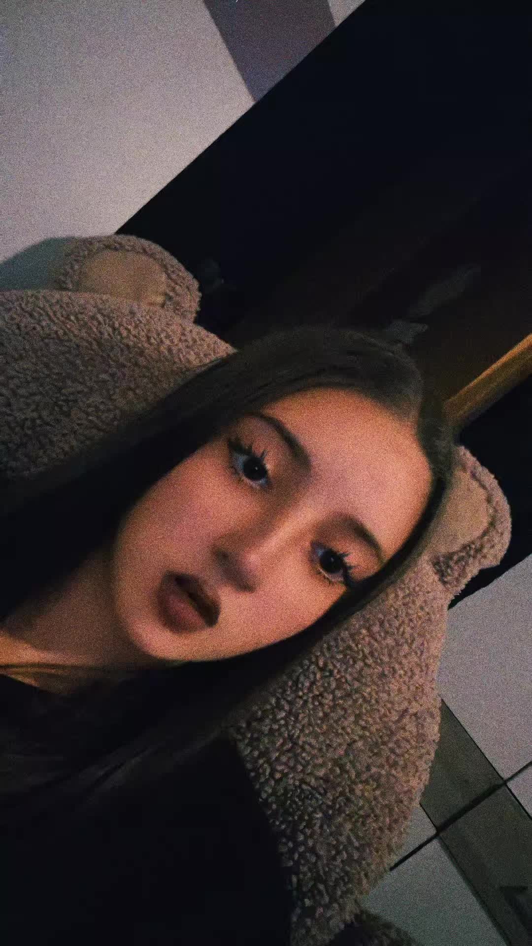 @Lena