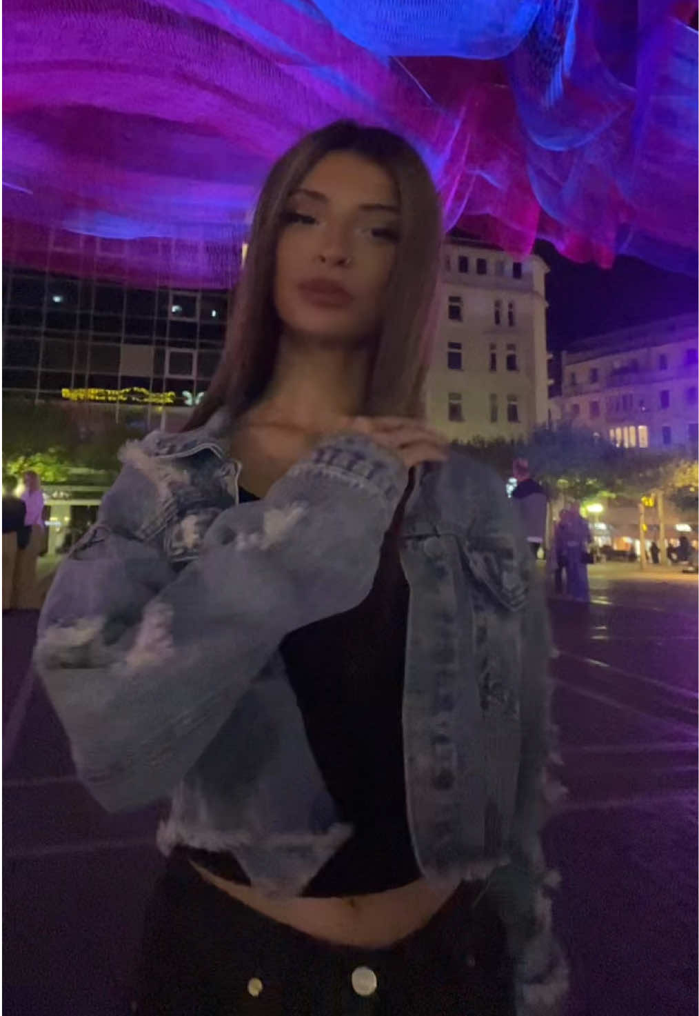 @𝐂𝐡𝐨𝐜𝐡𝐚