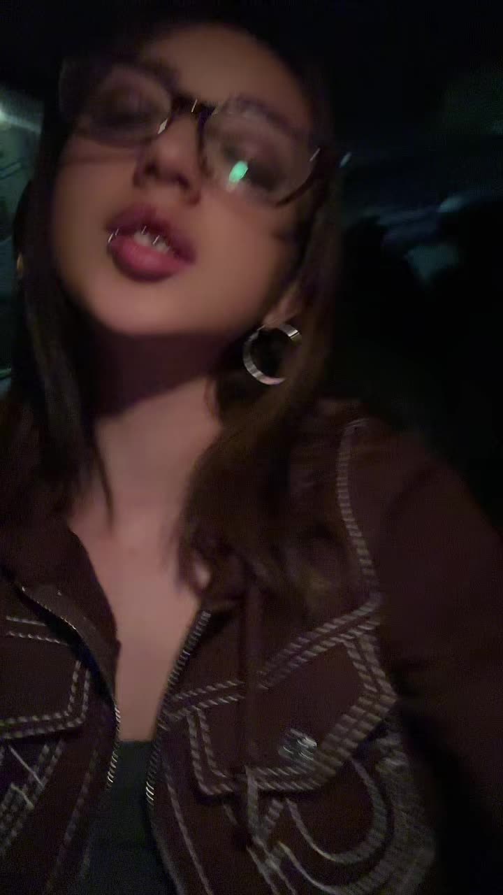 @$krilladoll💗