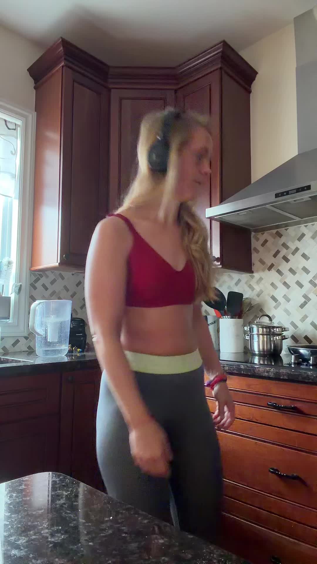@aprilmarie_x0