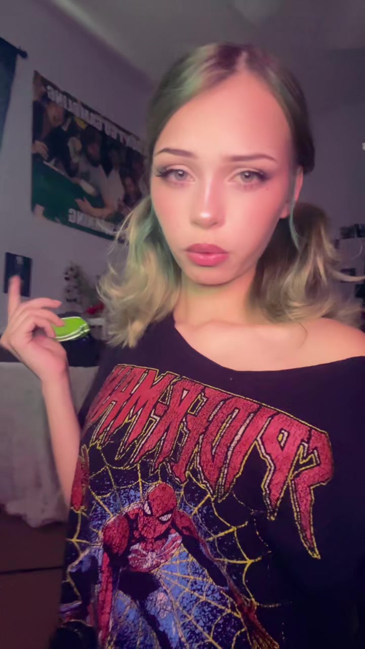 @v4mpxd_1