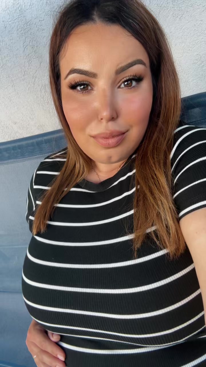 @Jela