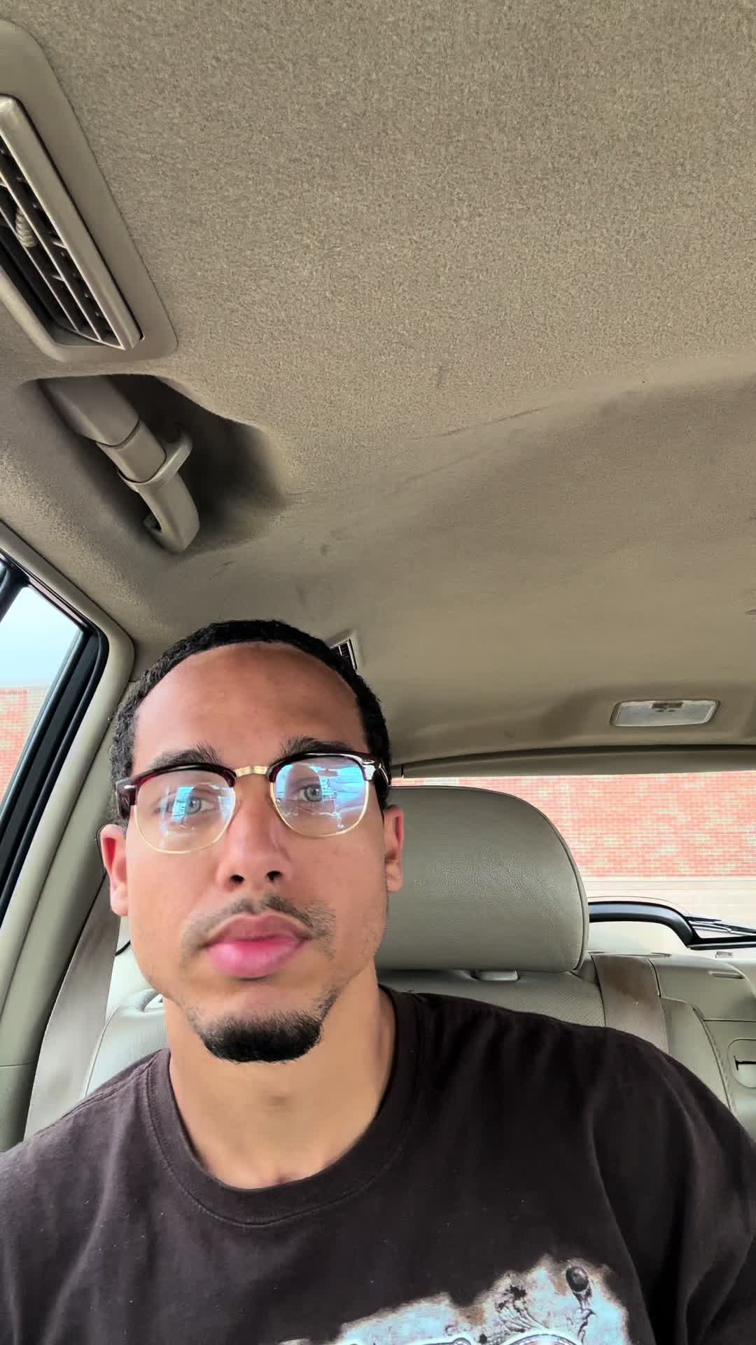 @wavesbydes