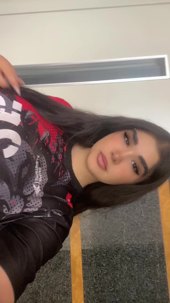 @niloofar.sf