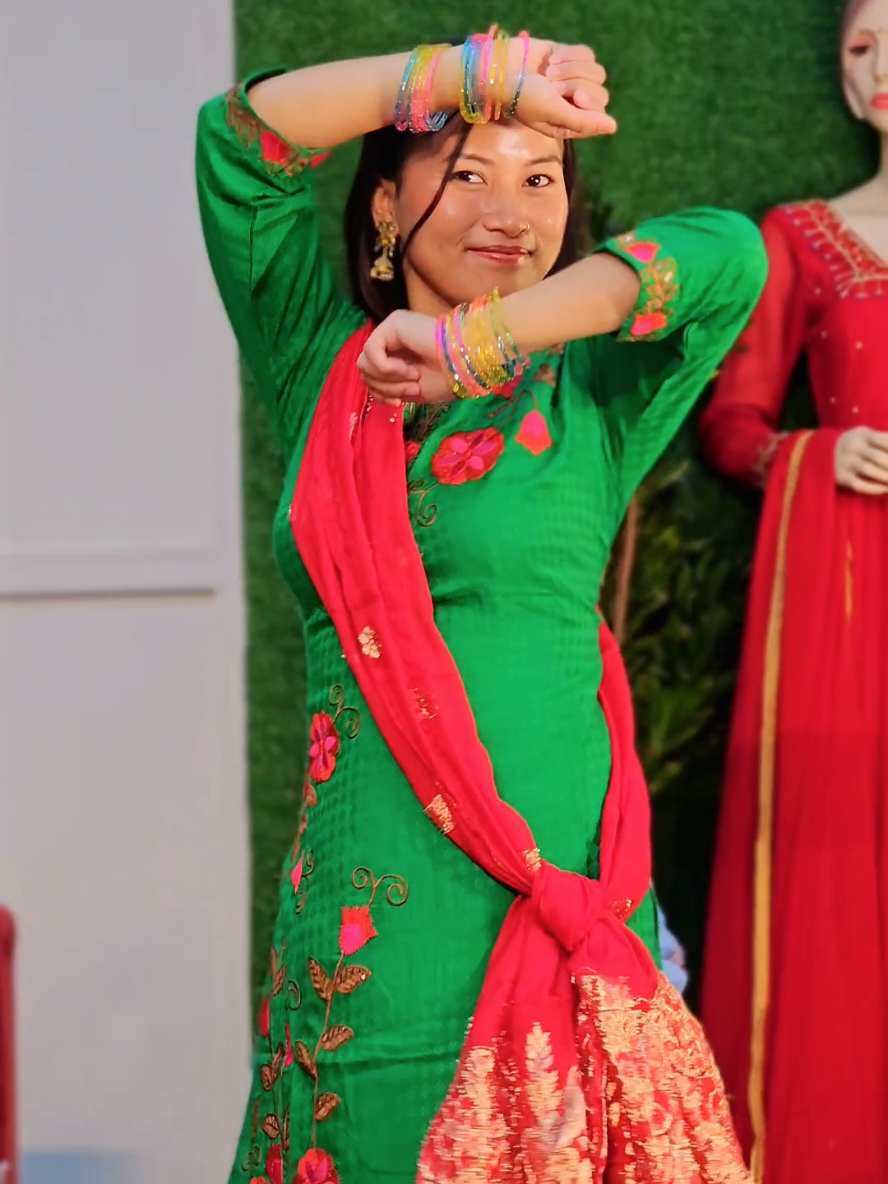 @Rekha Fashion