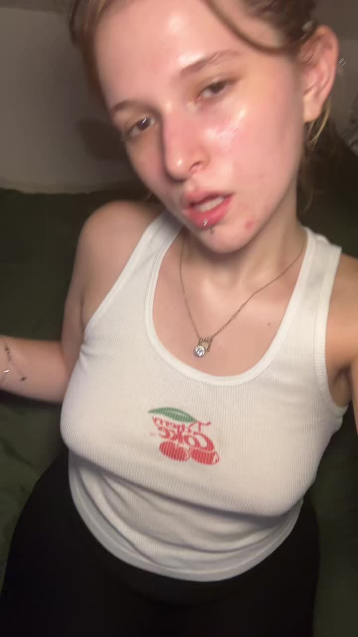 @adrienh711
