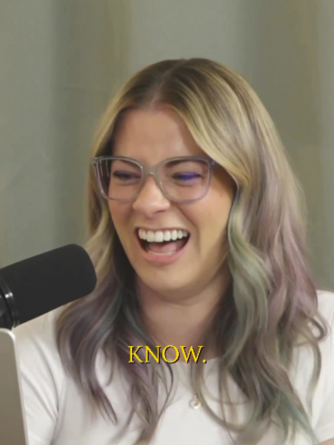 @Fantasy Fangirls Podcast