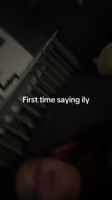 @Emily☮️