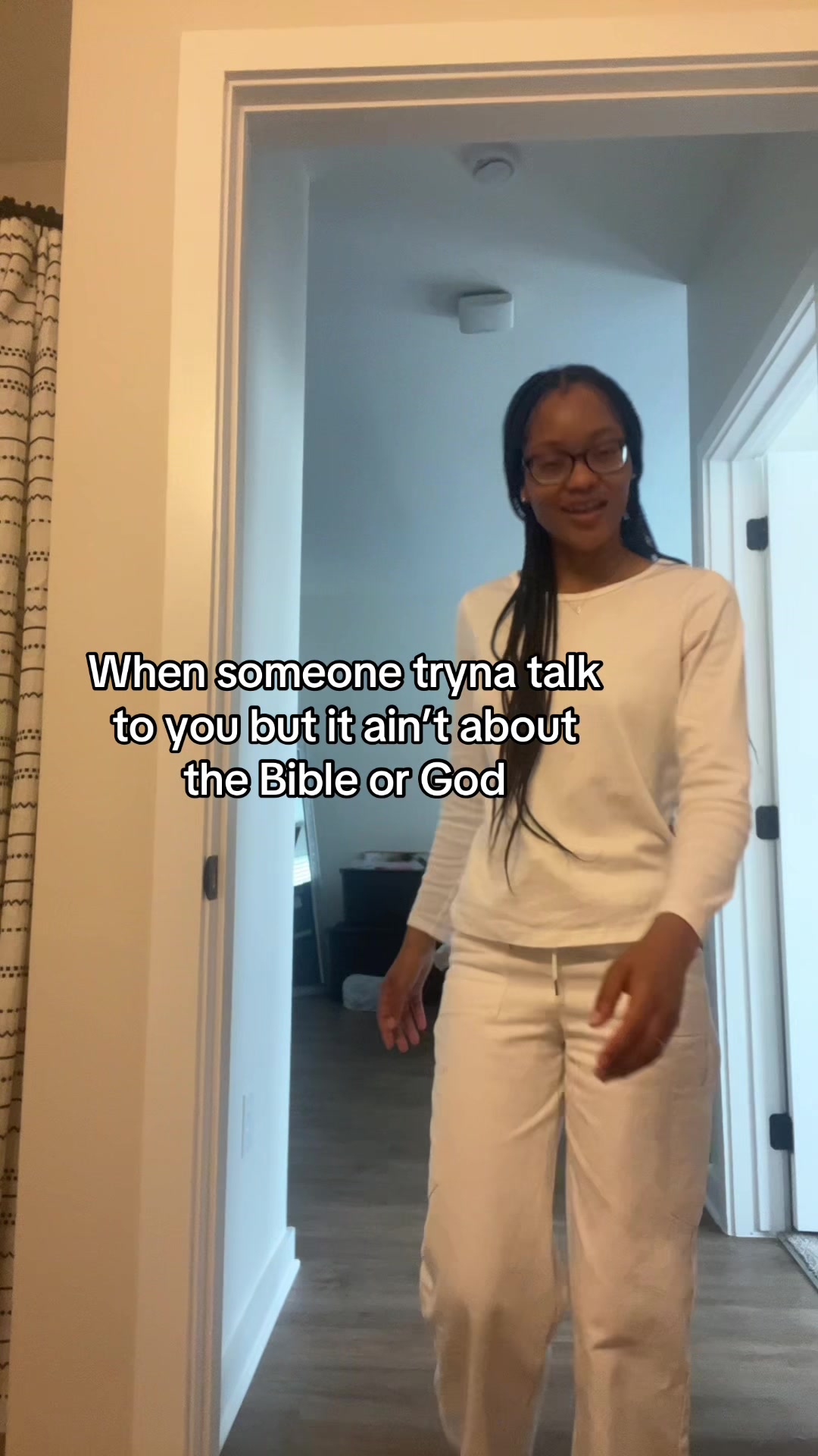 @Itssmalea