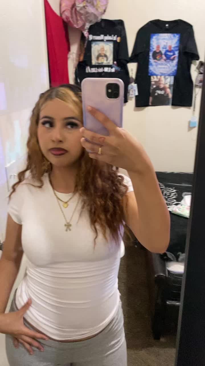 @𝐞𝐥𝐥𝐚𝜗𝜚