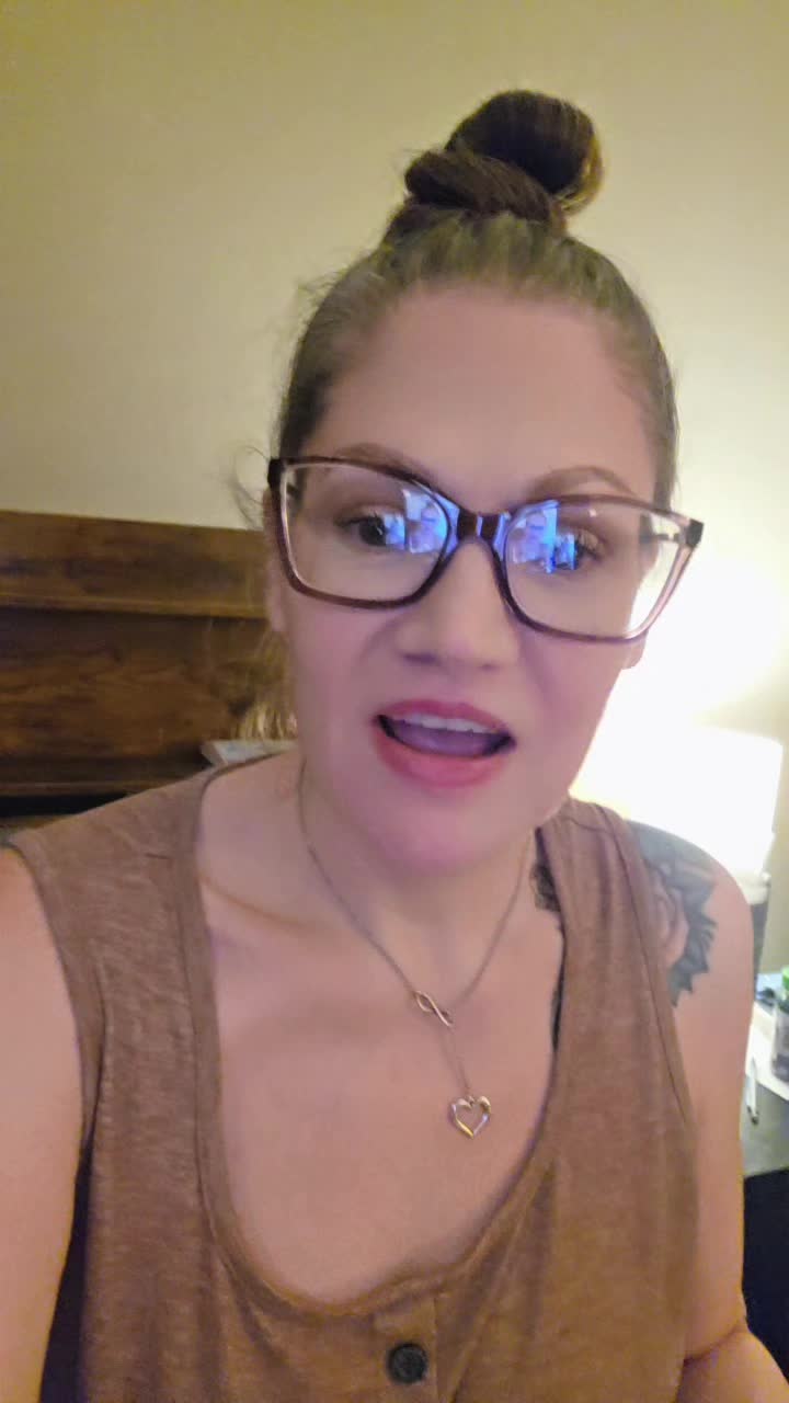 @Bea4Bargains
